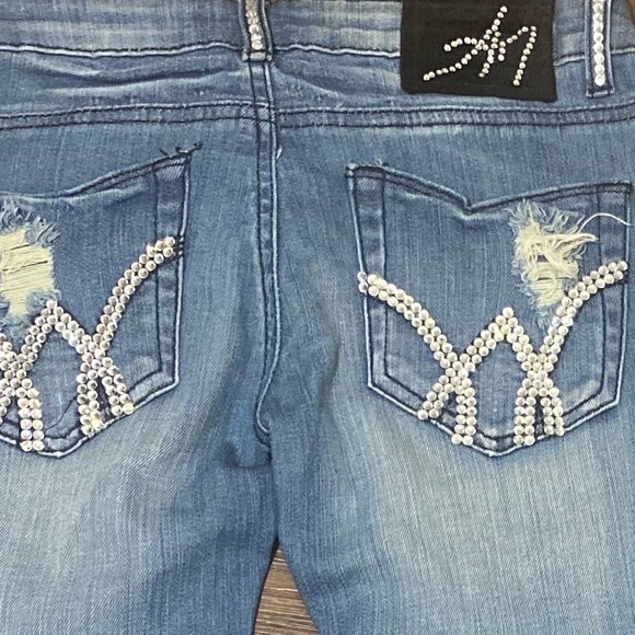 Jeans - Picture 2 of 4